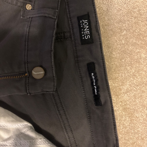 Jones of New York gray pants - Picture 2 of 6